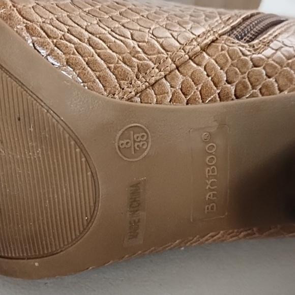 Bamboo 8 Croc Embossed High Heeled Pointed Toe Boot Bootie Tan Beige Bellflower - Picture 4 of 12